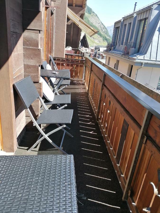 Petit Helvetia Budget Hotel Zermatt Dış mekan fotoğraf